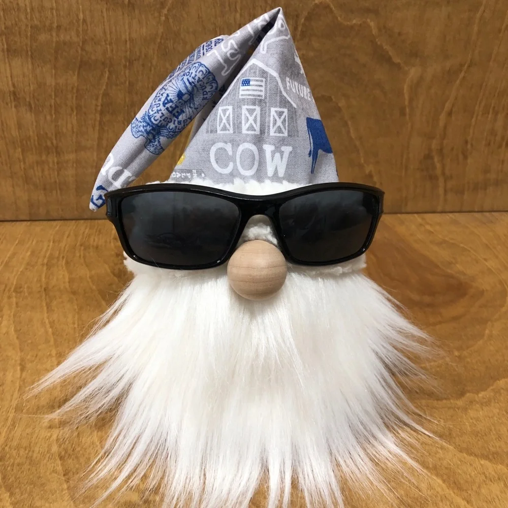 FFA Gnome Gray Future Farmers America Agriculture Leadership Education Animals - Picture 2 of 5